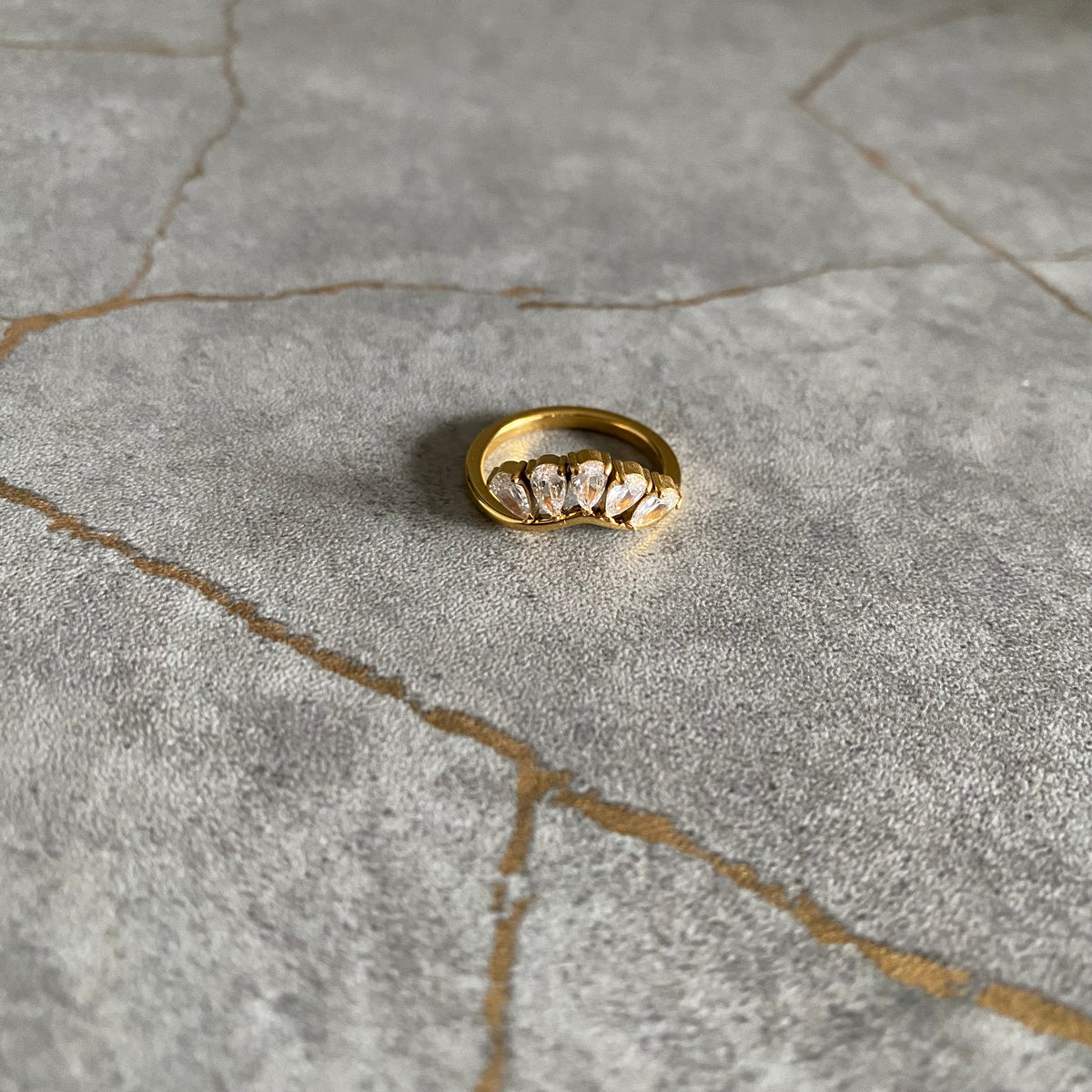 Tear Drops Ring