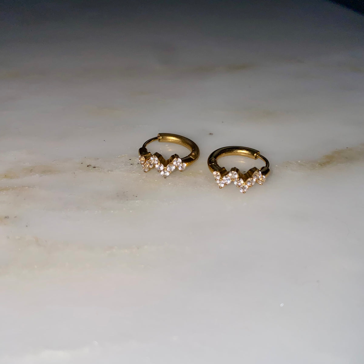 Zigzag Mini Hoops - Gold